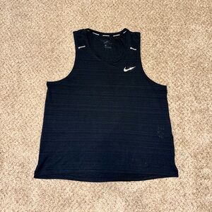Nike Dri-FIT Running Tank Top Black Reflective Swoosh Mens Medium Fits Small